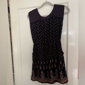 Forever 21 Black Sleeveless Scoop Neck Sundress